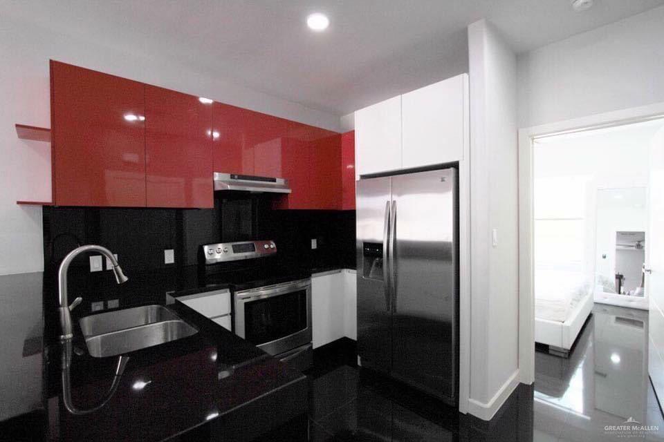 Photo 9 of 2210 1st Street