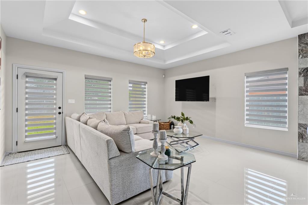 Photo 4 of 1511 Montecruz Street