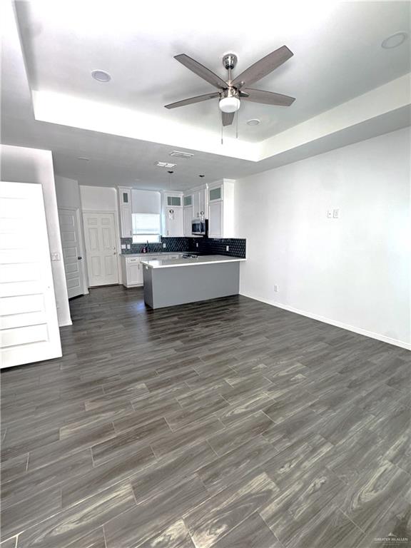 Photo 2 of 1622 Playa Drive