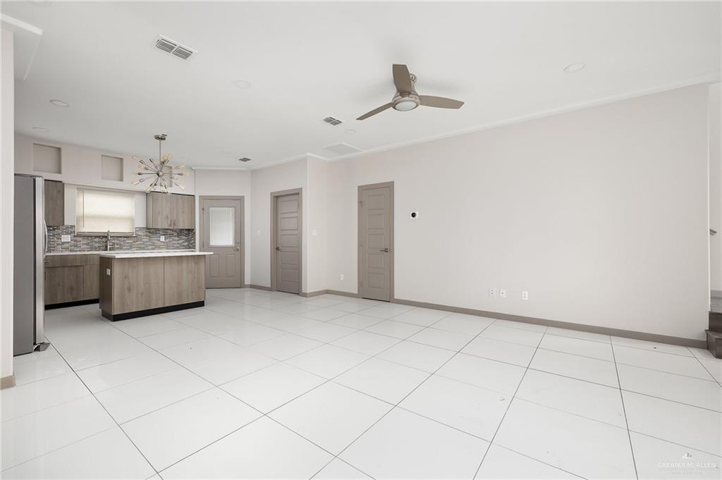Photo 6 of 3302 Sugar Road #H