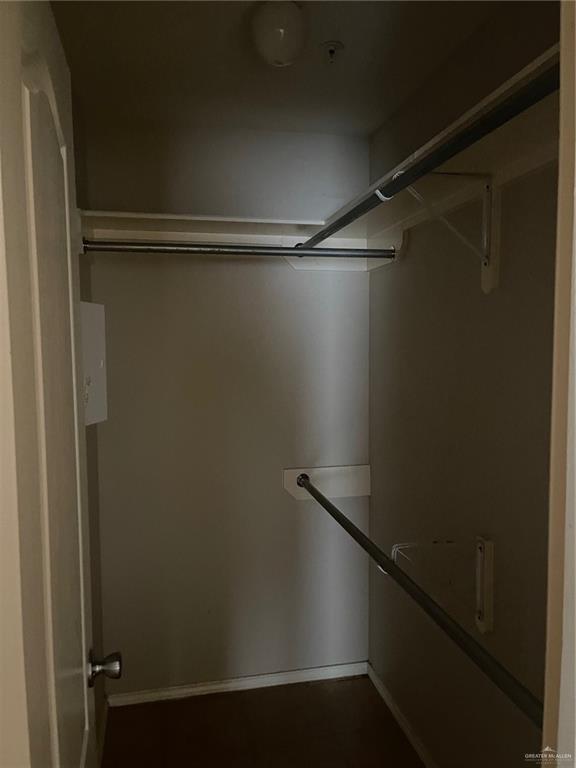 Photo 11 of 2501 Toledo Avenue #17