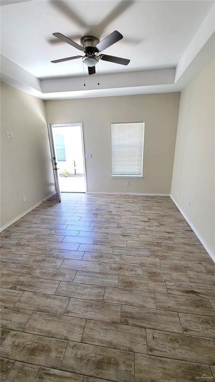 Photo 11 of 4907 Hiawatha Drive #3