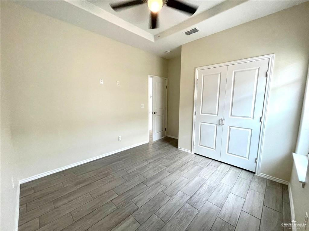 Photo 5 of 4907 Hiawatha Drive #3