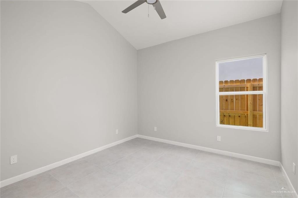 Photo 9 of 708 Oriole Road