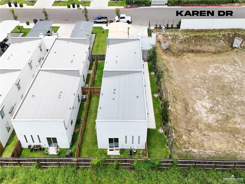 Photo 12 of 1616 Karen Drive