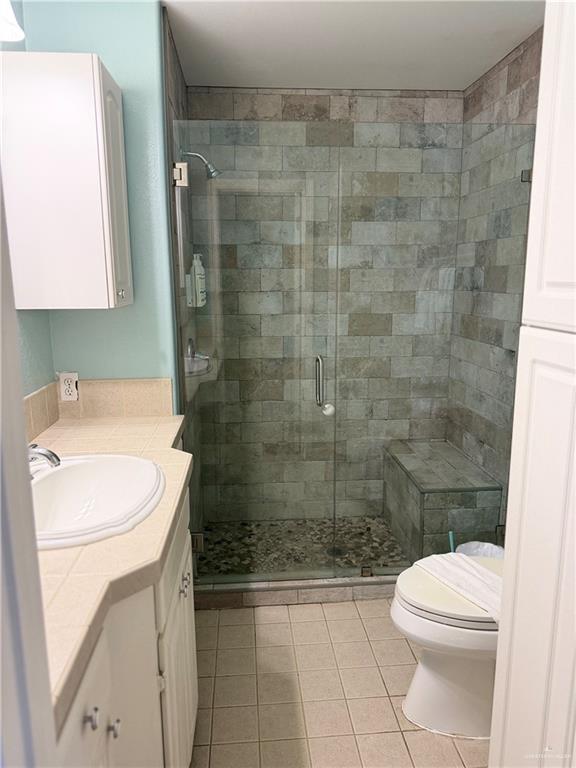 Photo 11 of 120 Huisache Street #B
