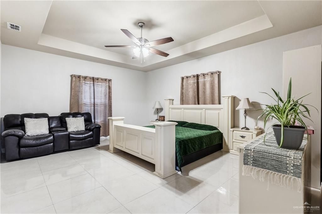 Photo 10 of 4336 Lina Street