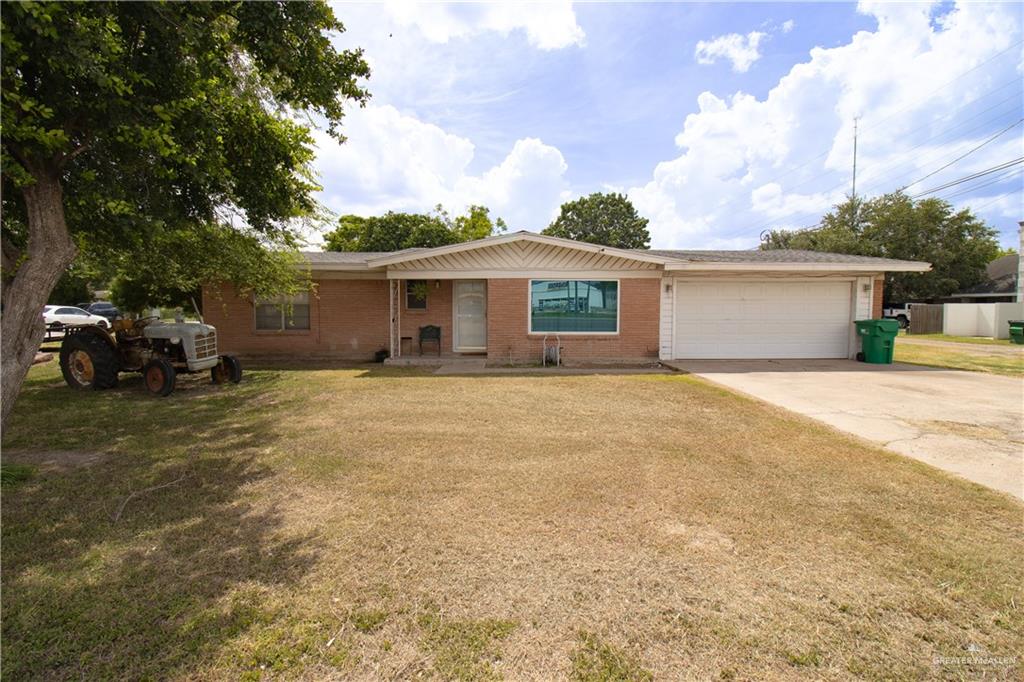 Photo 1 of 1112 Cage Boulevard, Pharr