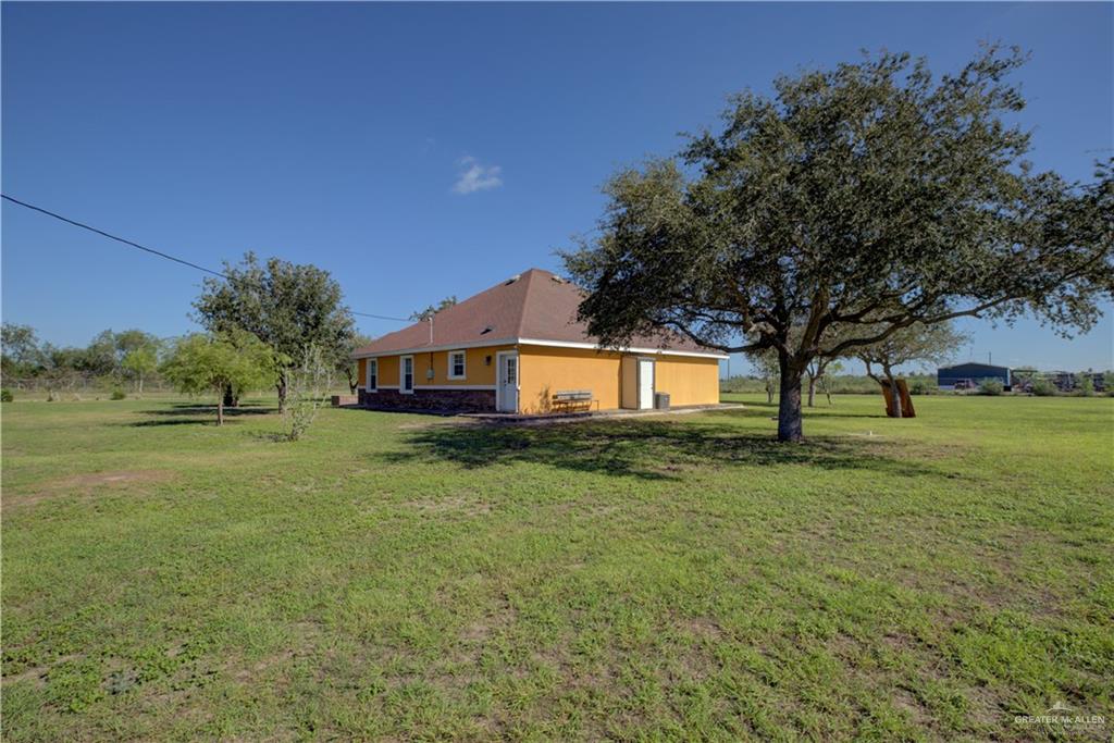 Photo 5 of 13709 Benito A Ramirez Road