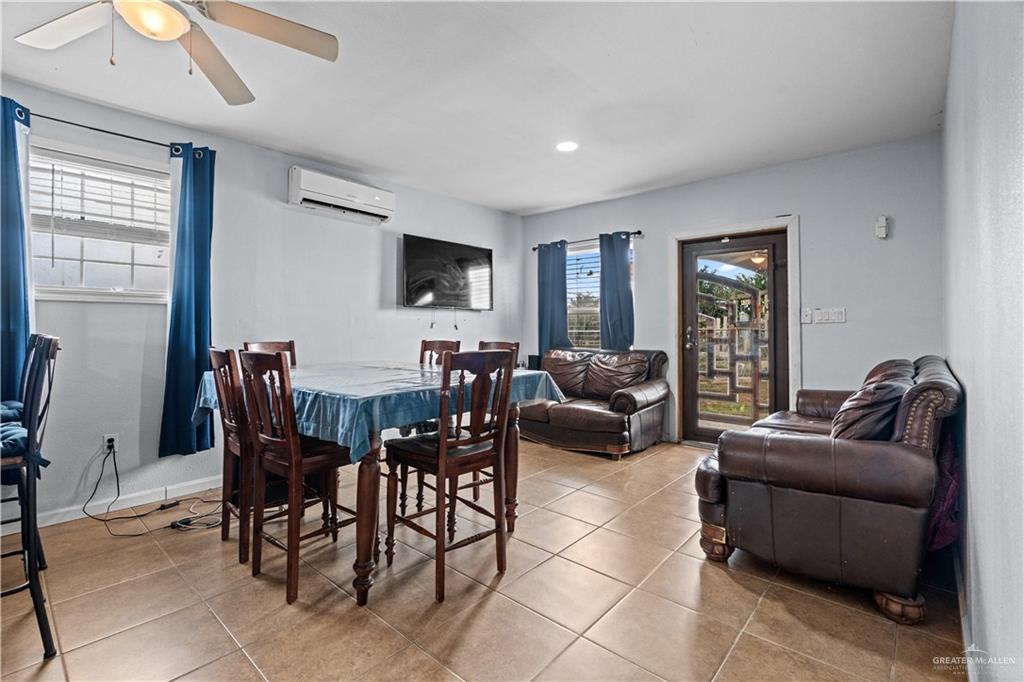 Photo 8 of 904 Apache Circle