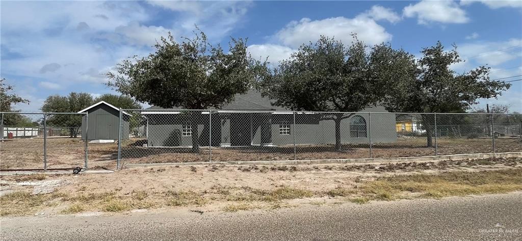 Photo 2 of 8006 Senecio Street