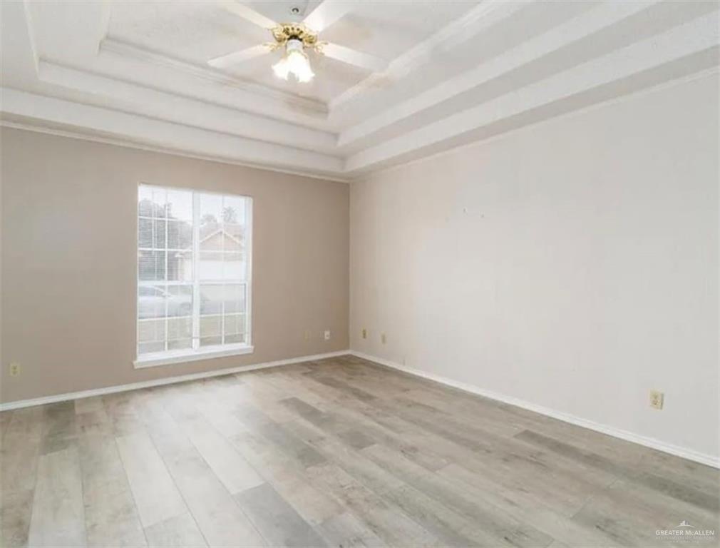 Photo 11 of 2807 Montgomery Drive