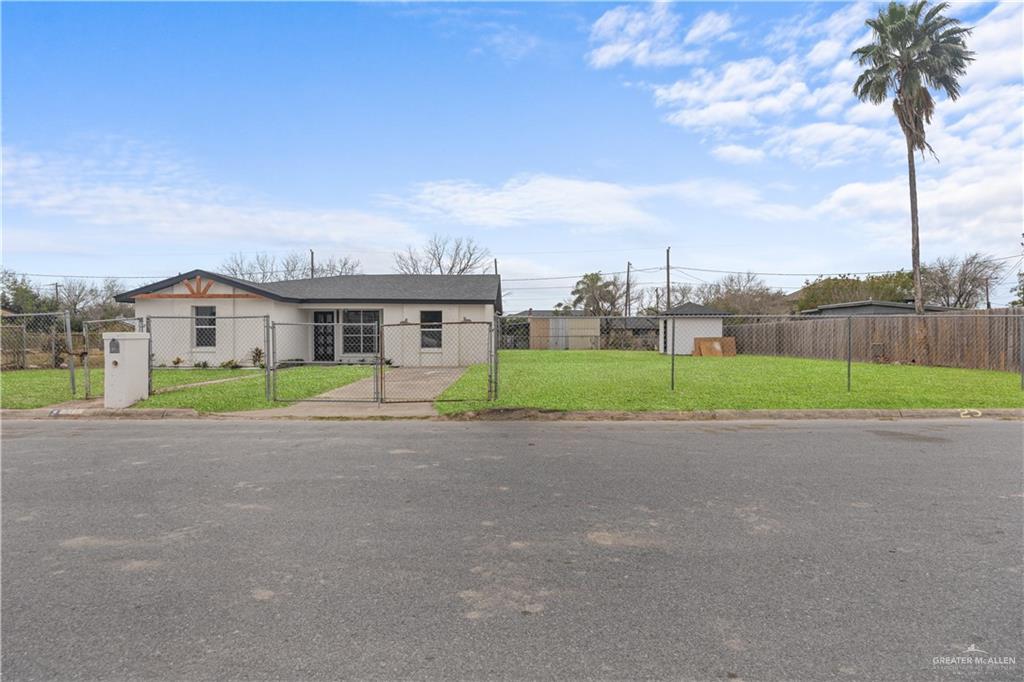 Photo 2 of 313 Eller Avenue