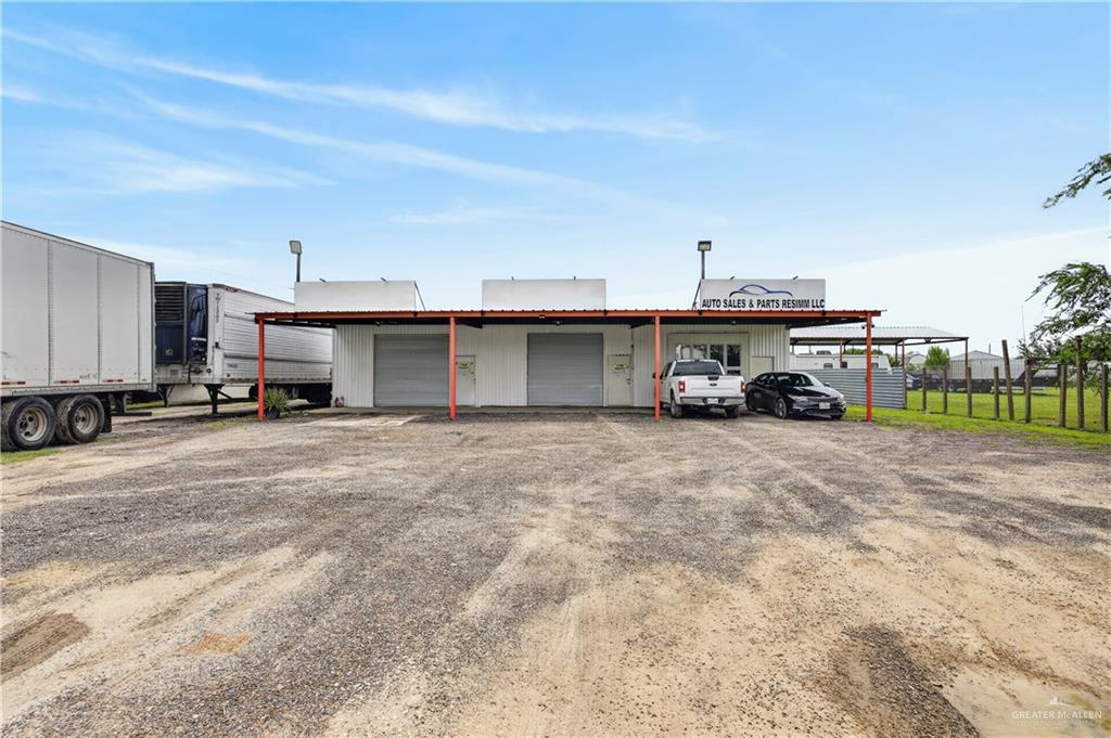 Photo 1 of 1716 Tower Road, Alamo