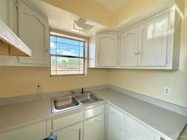 Photo 6 of 1109 Jackson Street