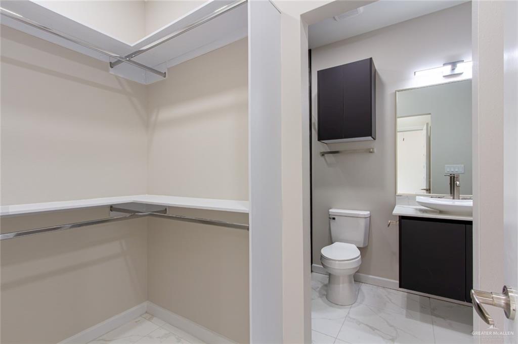 Photo 7 of 4212 Hummingbird Avenue #69