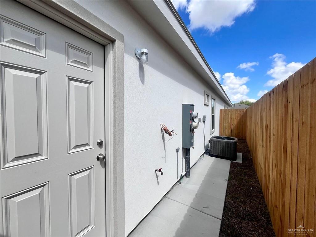 Photo 2 of 1613 Molino Drive #1