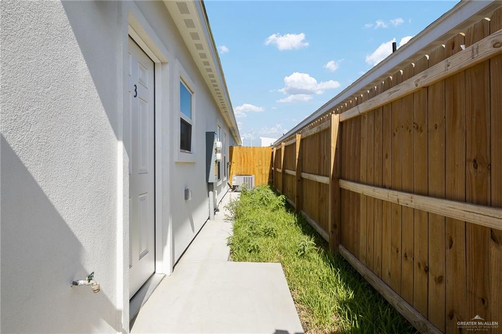 Photo 15 of 609 Onyx Avenue #1