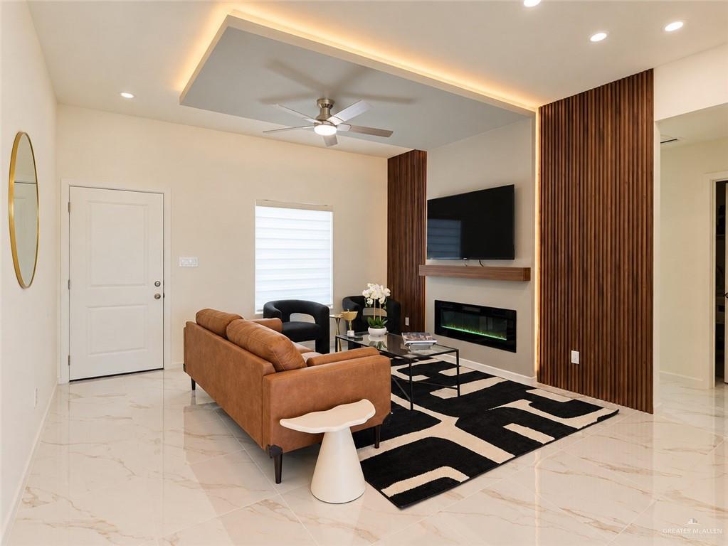 Photo 5 of 320 Barcelona Drive