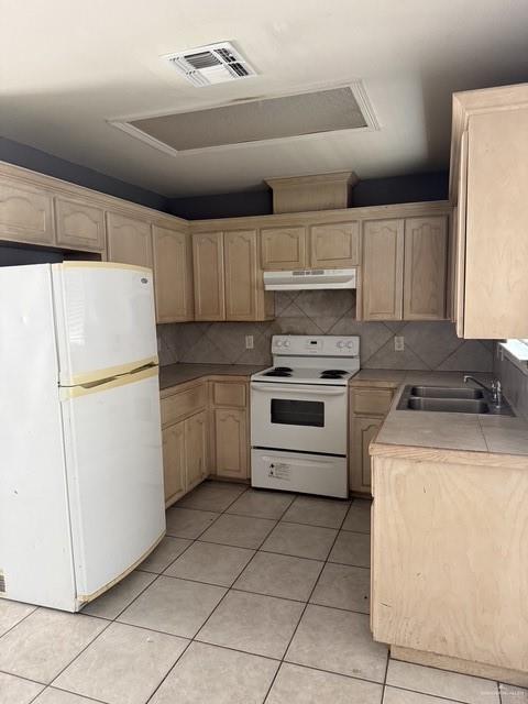 Photo 4 of 1817 Tierra Dulce Drive
