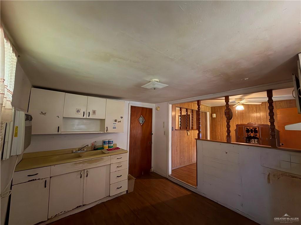 Photo 10 of 1520 7th Street