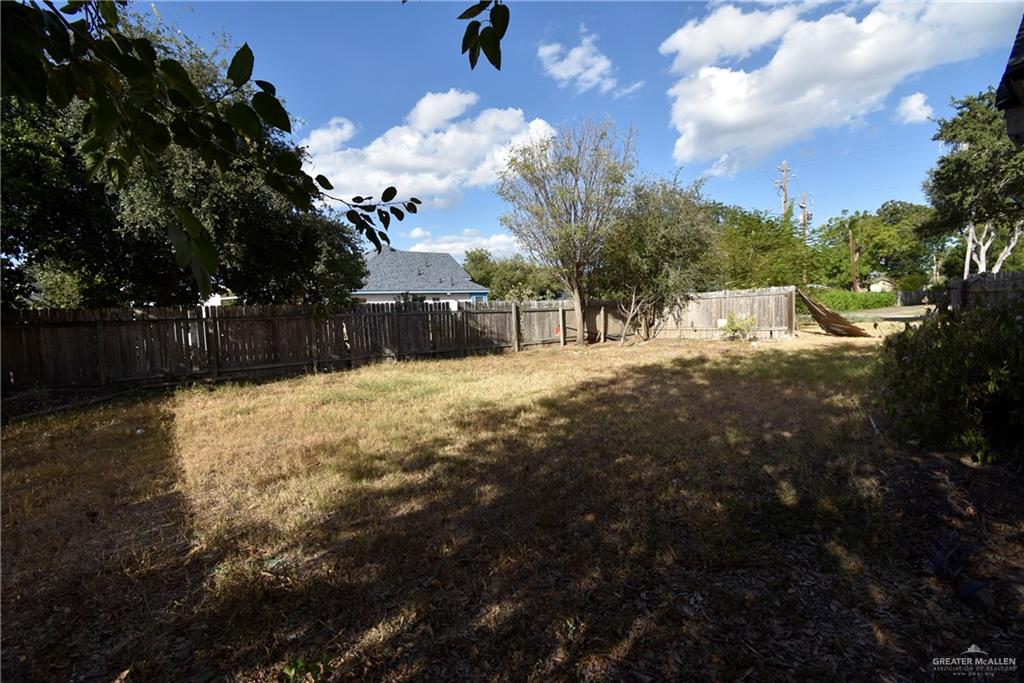 Photo 20 of 1308 Lincoln Avenue
