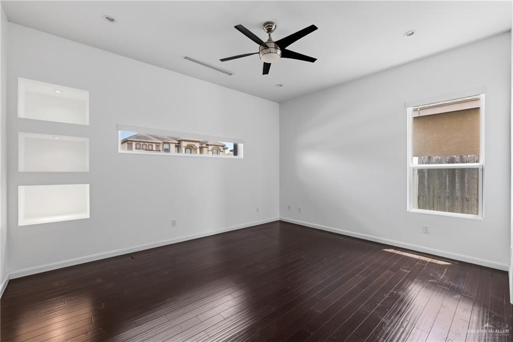 Photo 10 of 4815 Juno Drive