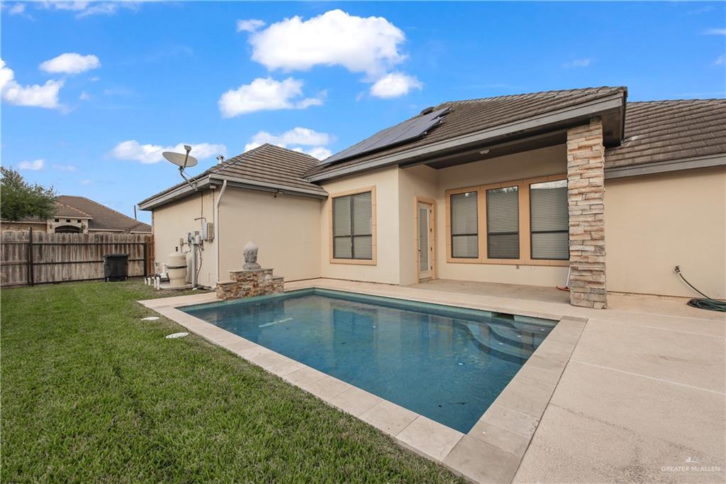 Photo 21 of 1617 Aransas Street