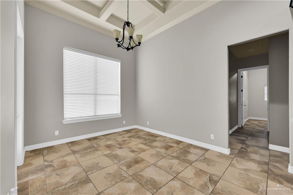 Photo 5 of 1617 Aransas Street