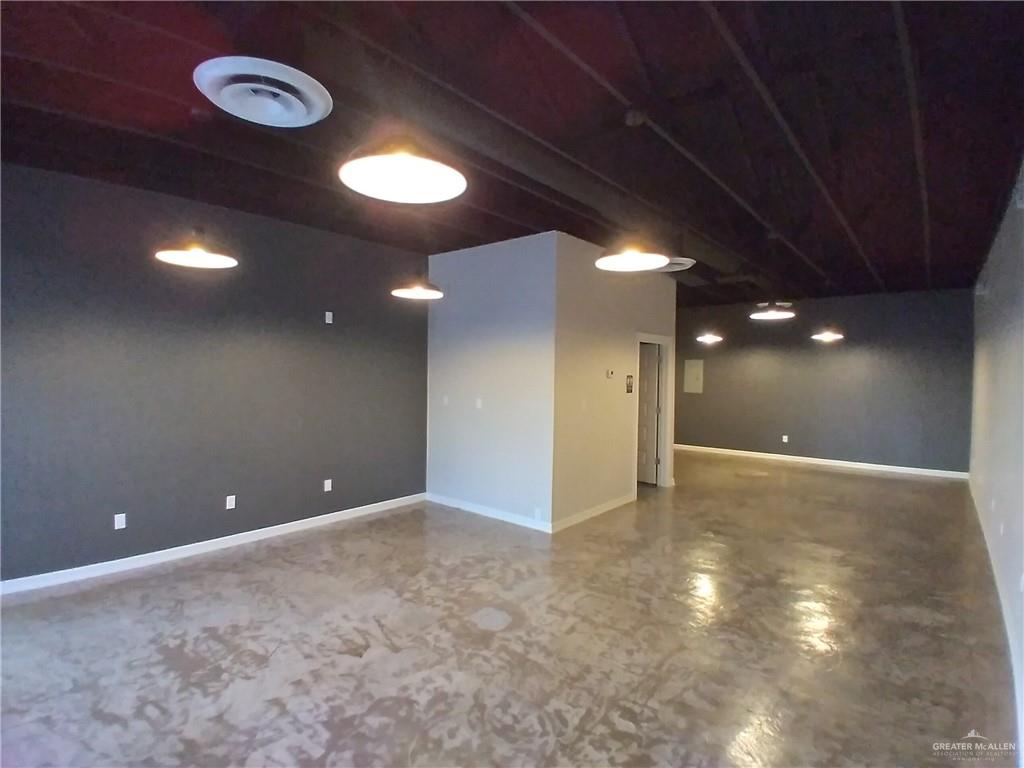 Photo 6 of 301 Park Avenue #2