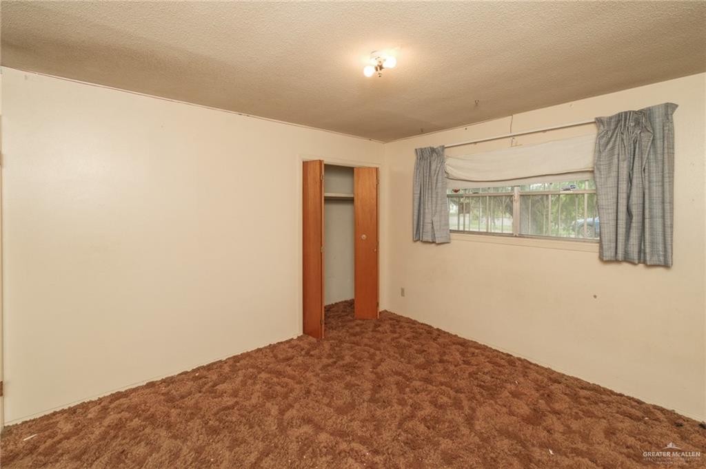 Photo 23 of 719 Walnut Avenue