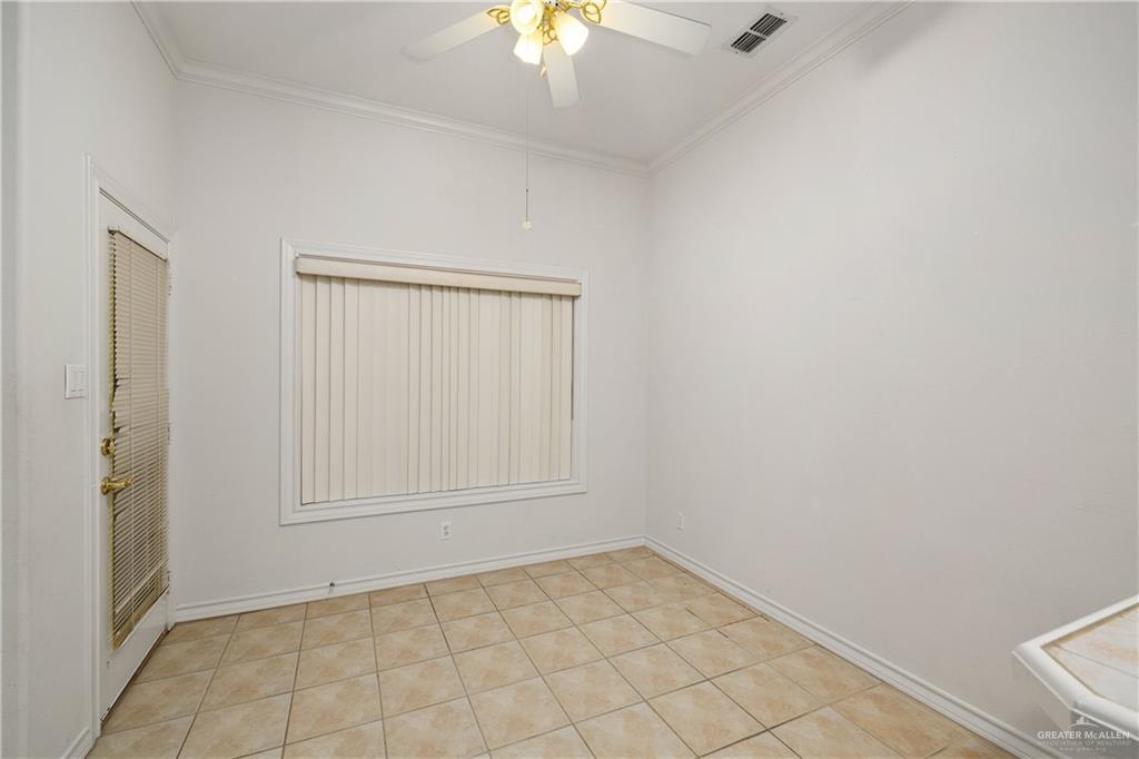 Photo 8 of 1018 Yale Drive