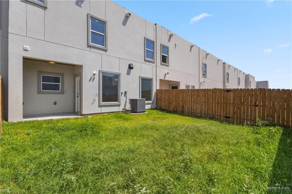 Photo 18 of 2206 Corales Street