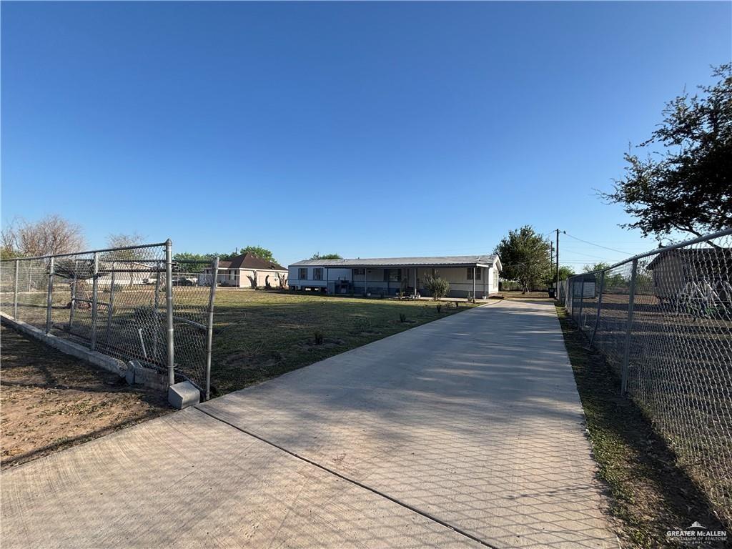 Photo 15 of 8204 Jubilee Boulevard