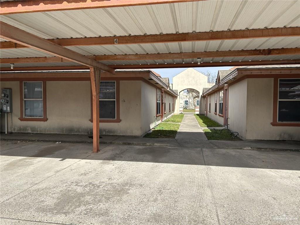 Photo 11 of 1803 Douglas Street #3