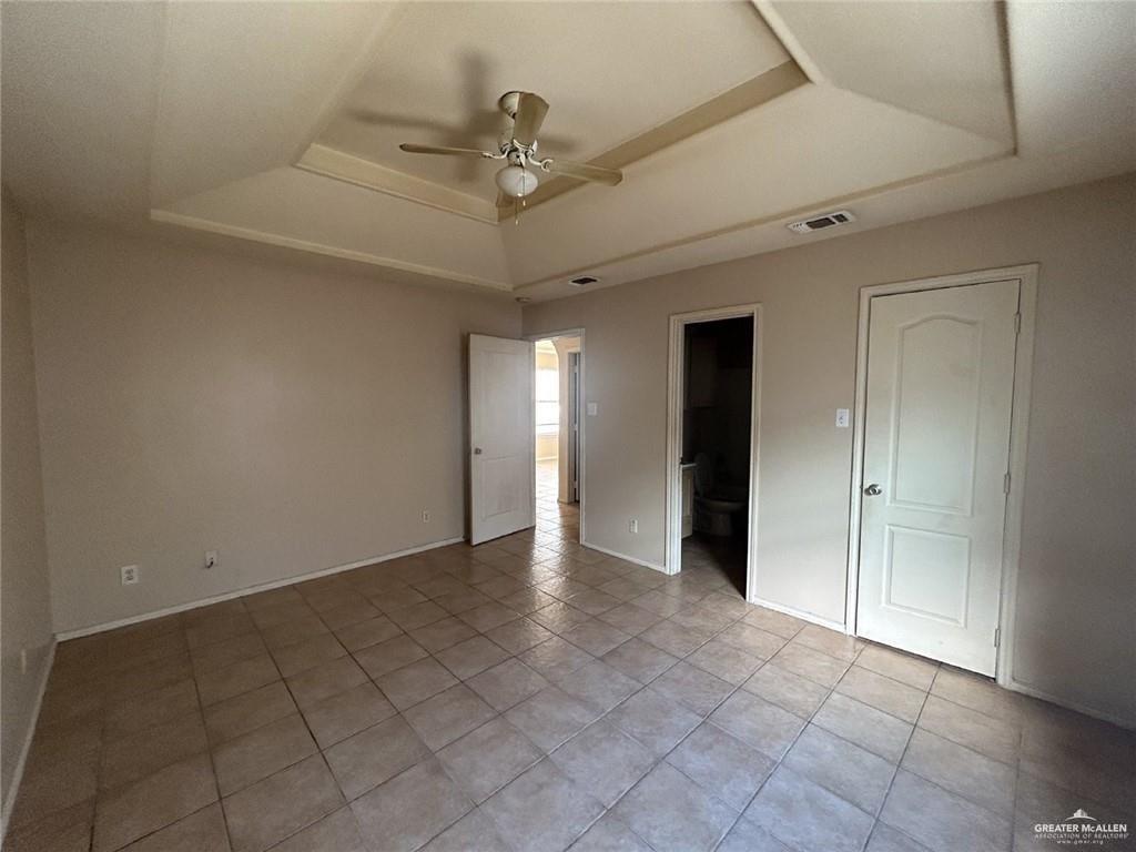 Photo 9 of 1803 Douglas Street #3
