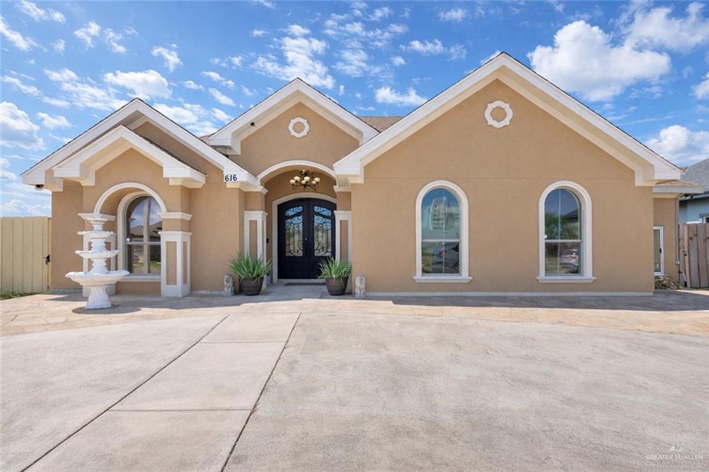 Photo 1 of 616 Gable Drive, Pharr