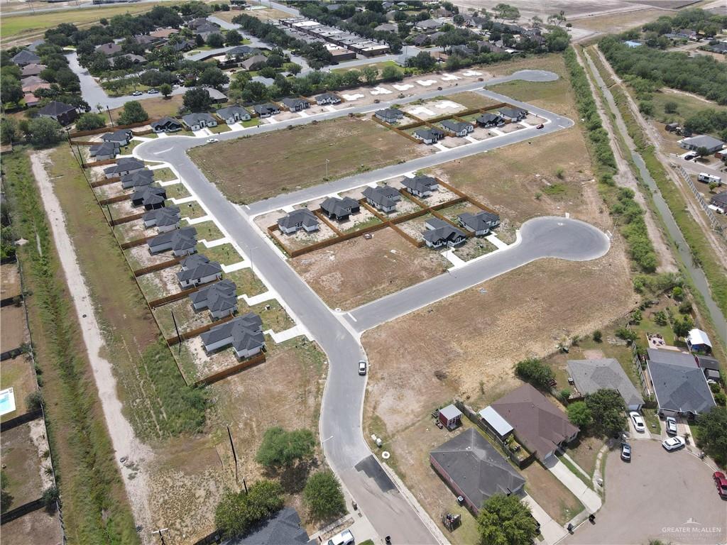 Photo 6 of 2300 Emily Street