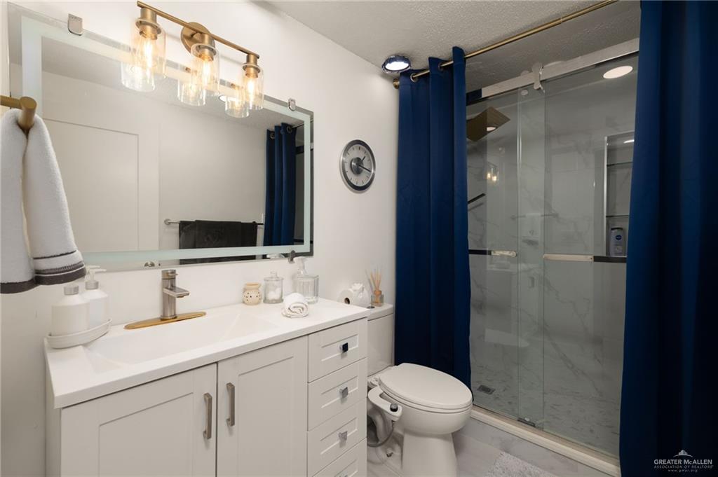 Photo 10 of 2710 Augusta Drive