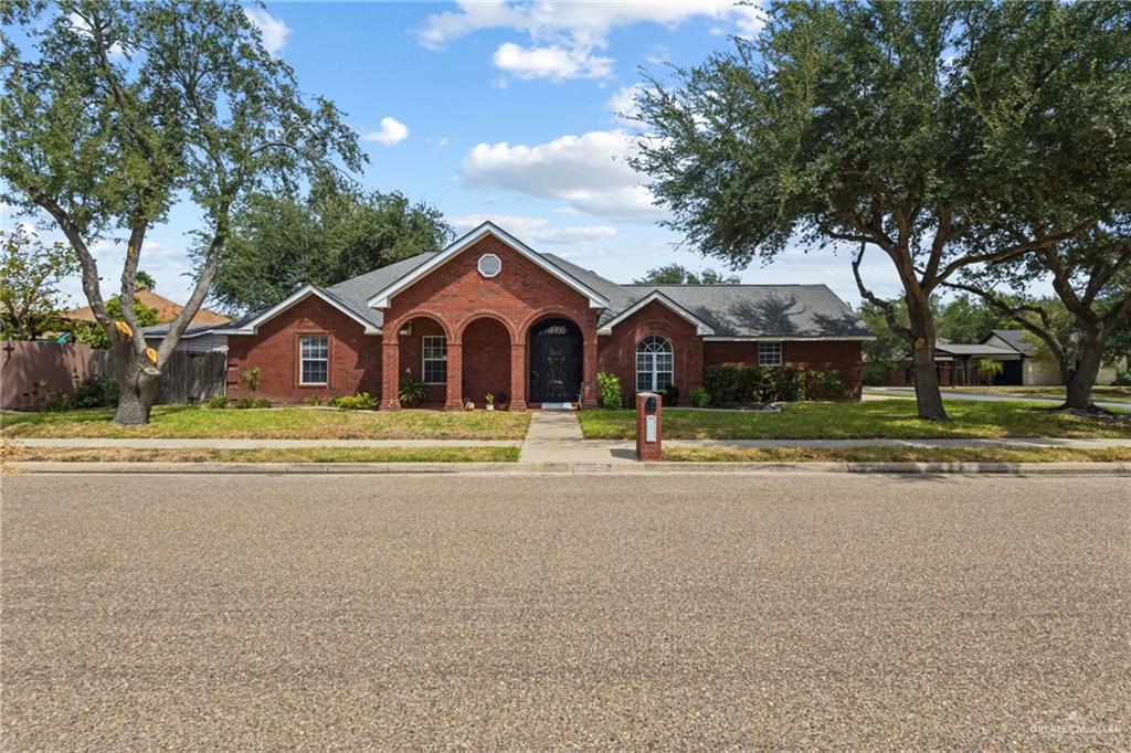 Photo 1 of 4700 Kendlewood Avenue, McAllen