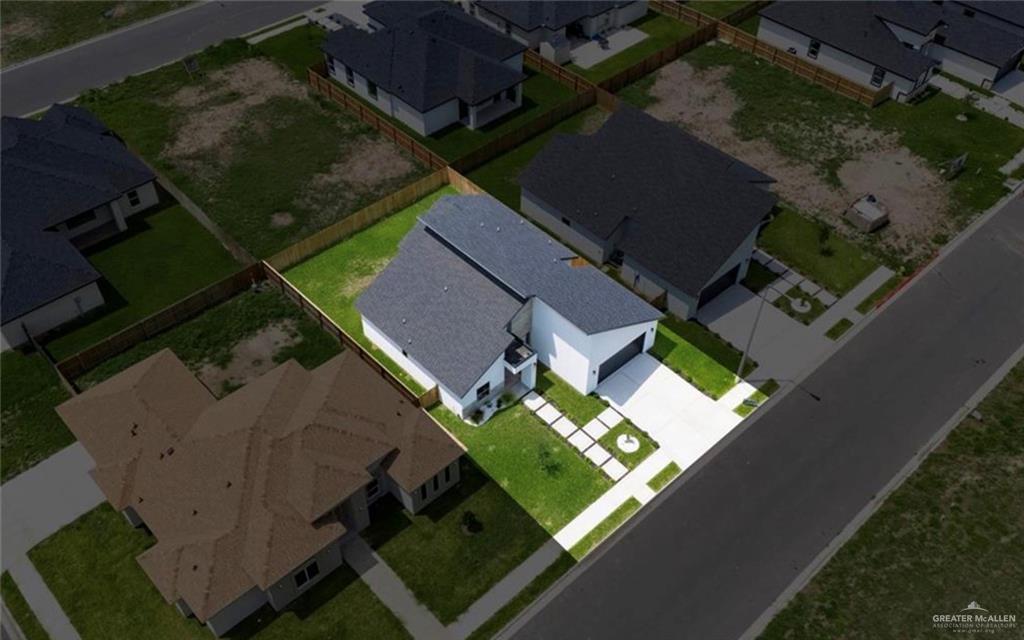 Photo 19 of 2914 Dhalia Drive