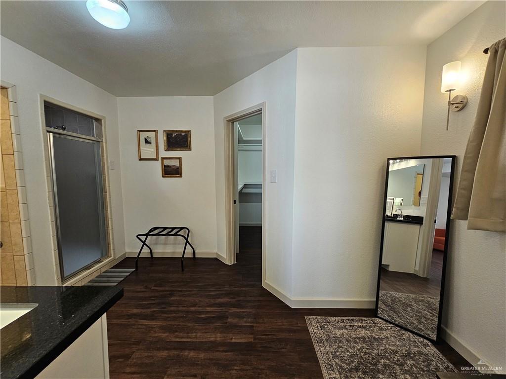 Photo 12 of 2704 6th Street