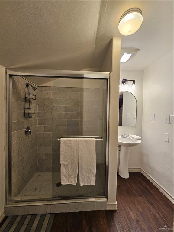 Photo 23 of 2704 6th Street