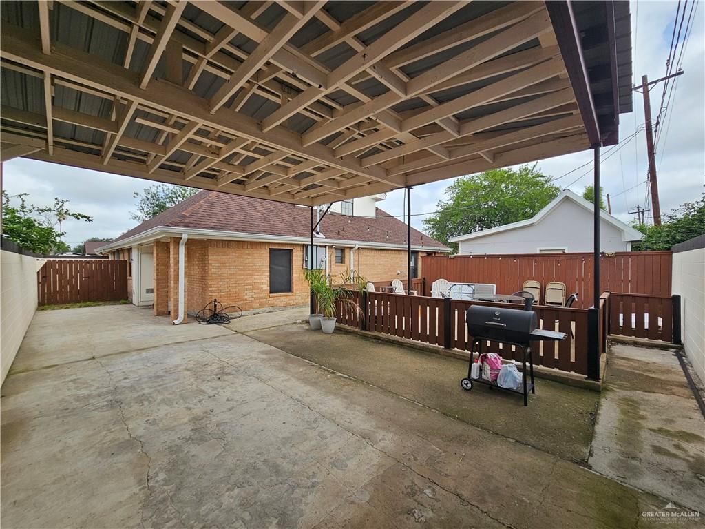 Photo 26 of 2704 6th Street